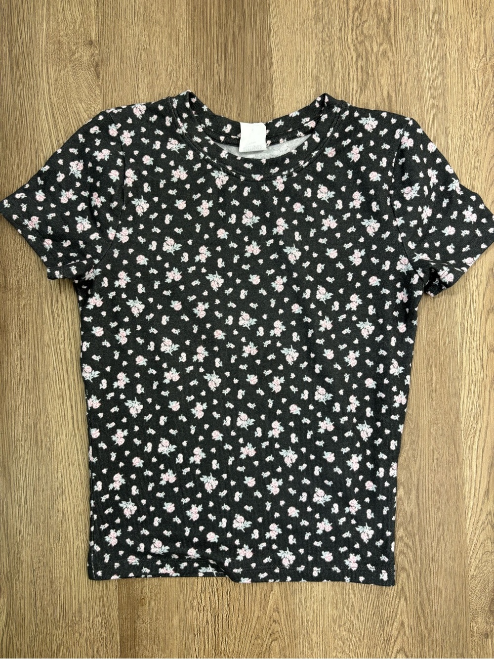 Hollister Black Floral Short Sleeve Tee - Pink & White Blossoms